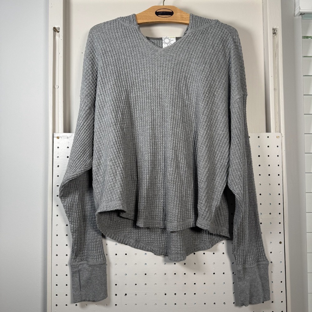 OFFLINE by Aerie Sweater Womens M Gray Waffle Knit Hooded Hi-Low Hem Thumbholes - Picture 1 of 13